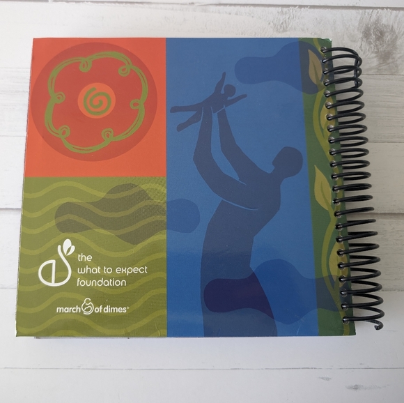 Baby basics book Maternity Pregnancy Book - Picture 2 of 3